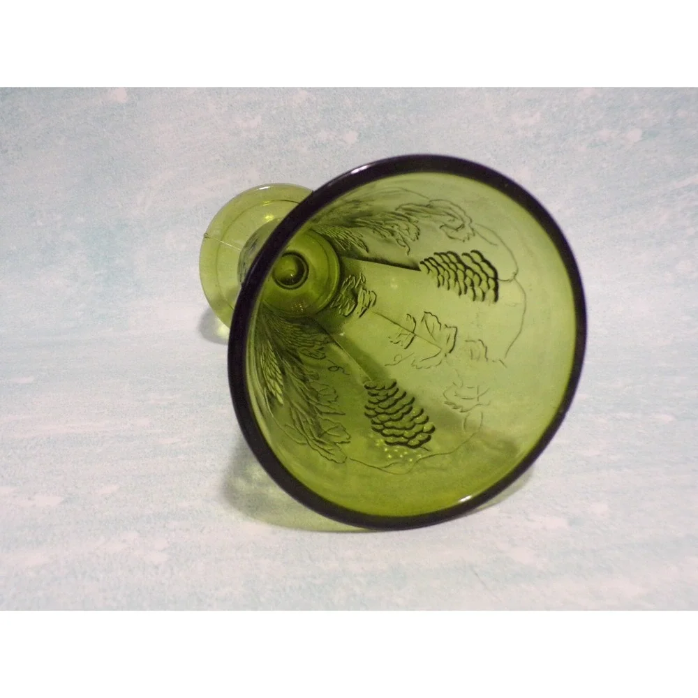 Green Pressed Glass MCM Vase Grape Bunches on Grapevine Octagon #20 Vintage‎